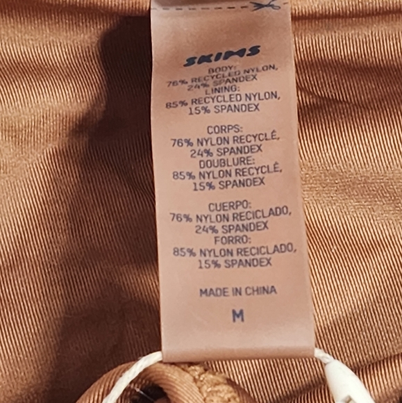 SKIMS SWIM DIPPED TIE BOTTOMS/ NWT/ALMOND/S, M - Picture 14 of 17